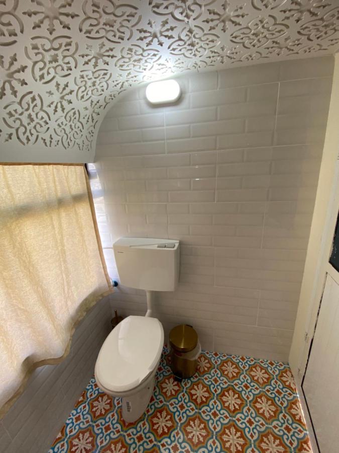 Apartamento The Bus Majdal Shams Exterior foto